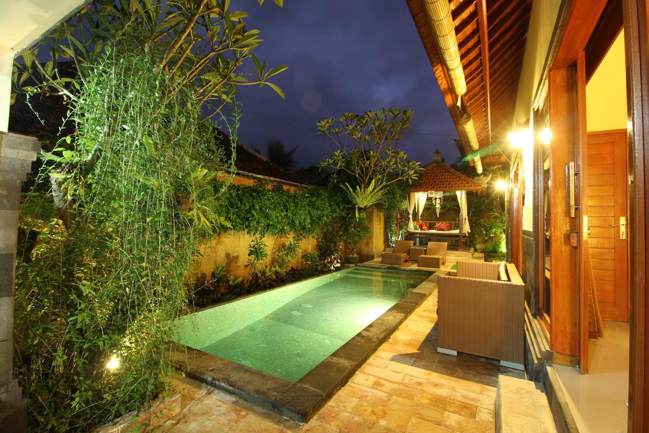Private Villa Wayan Ubud Exteriör bild